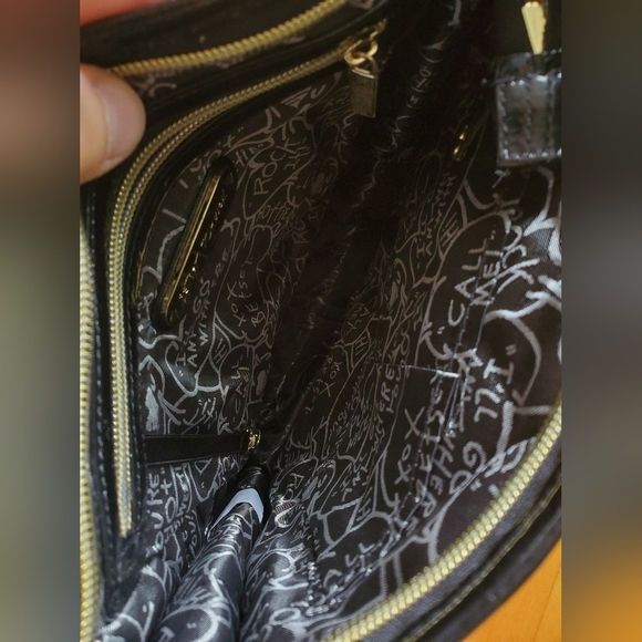 NWOT Betsey Johnson hot pink, red & black quilted hearts crossbody bag. - Picture 12 of 16